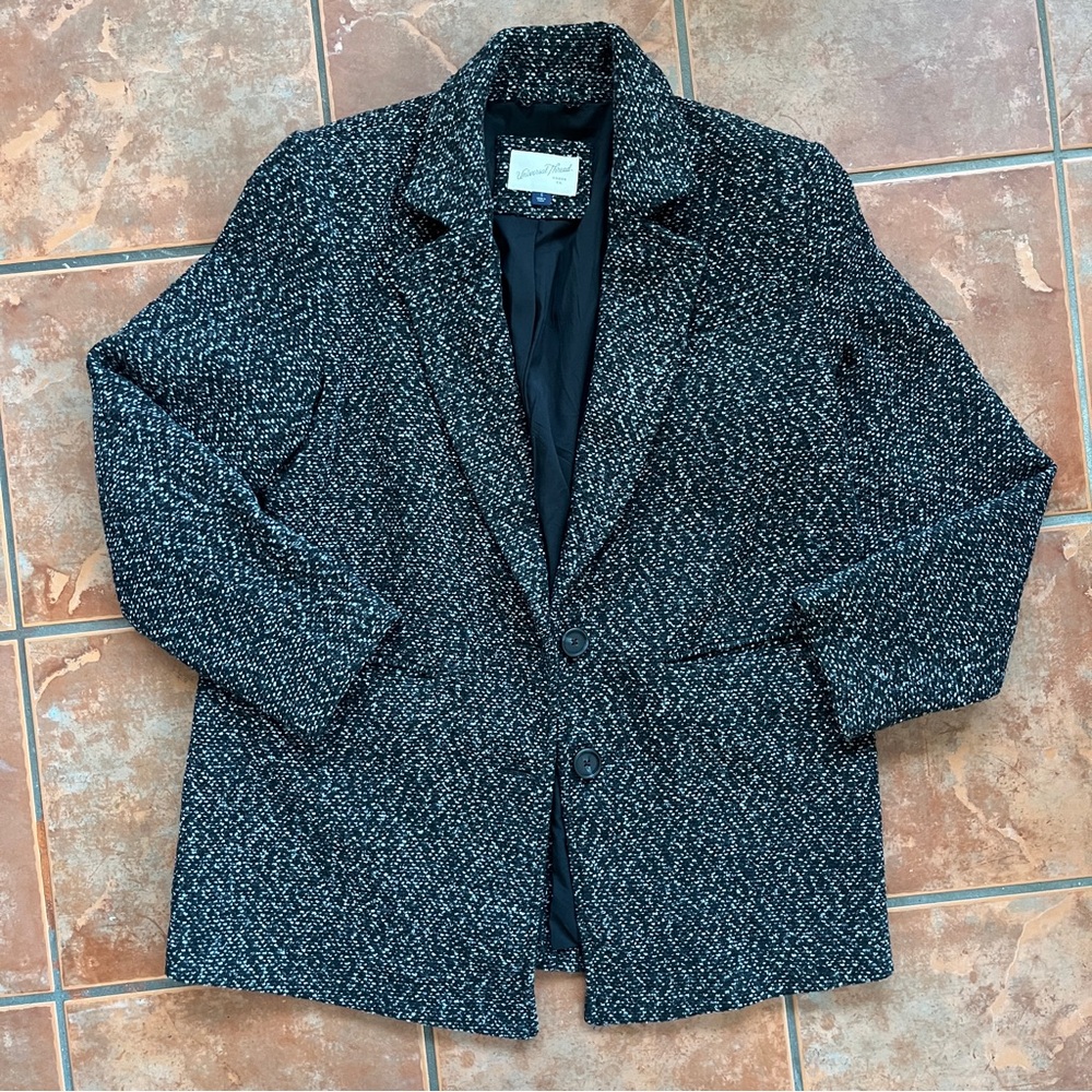 Universal Thread Black and White Tweed Blazer